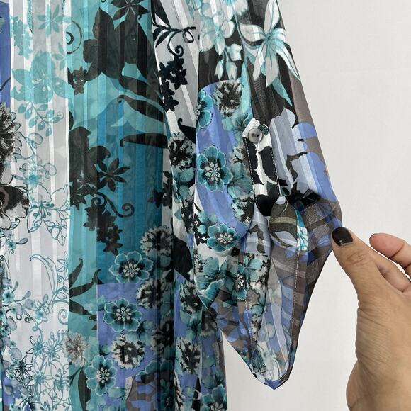 Chicos Size 1 Medium Asymmetrical Button Down Shirt Teal Blue Blouse Floral Top - Picture 2 of 9